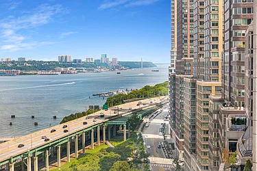 Rented by Nest Seekers International