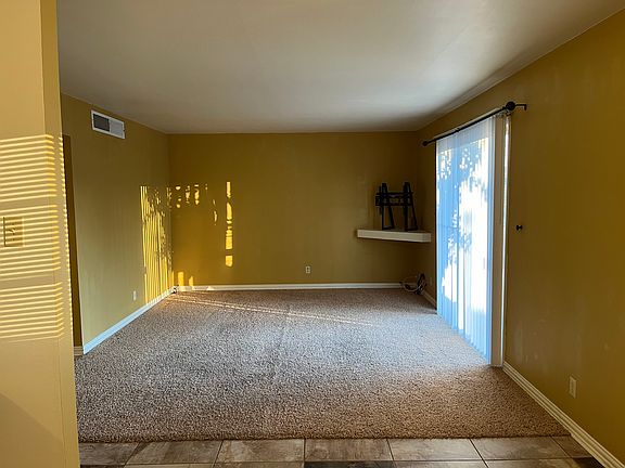 4th image of 9541 Vicksburg Dr