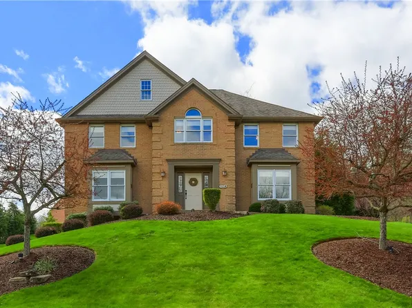 515 Walnut Grv, Cranberry Township, PA 16066