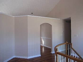 5th image of 3938 Garrett Springs Dr