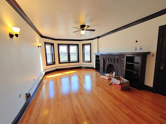 2nd image of 4258 N Menard Ave #2