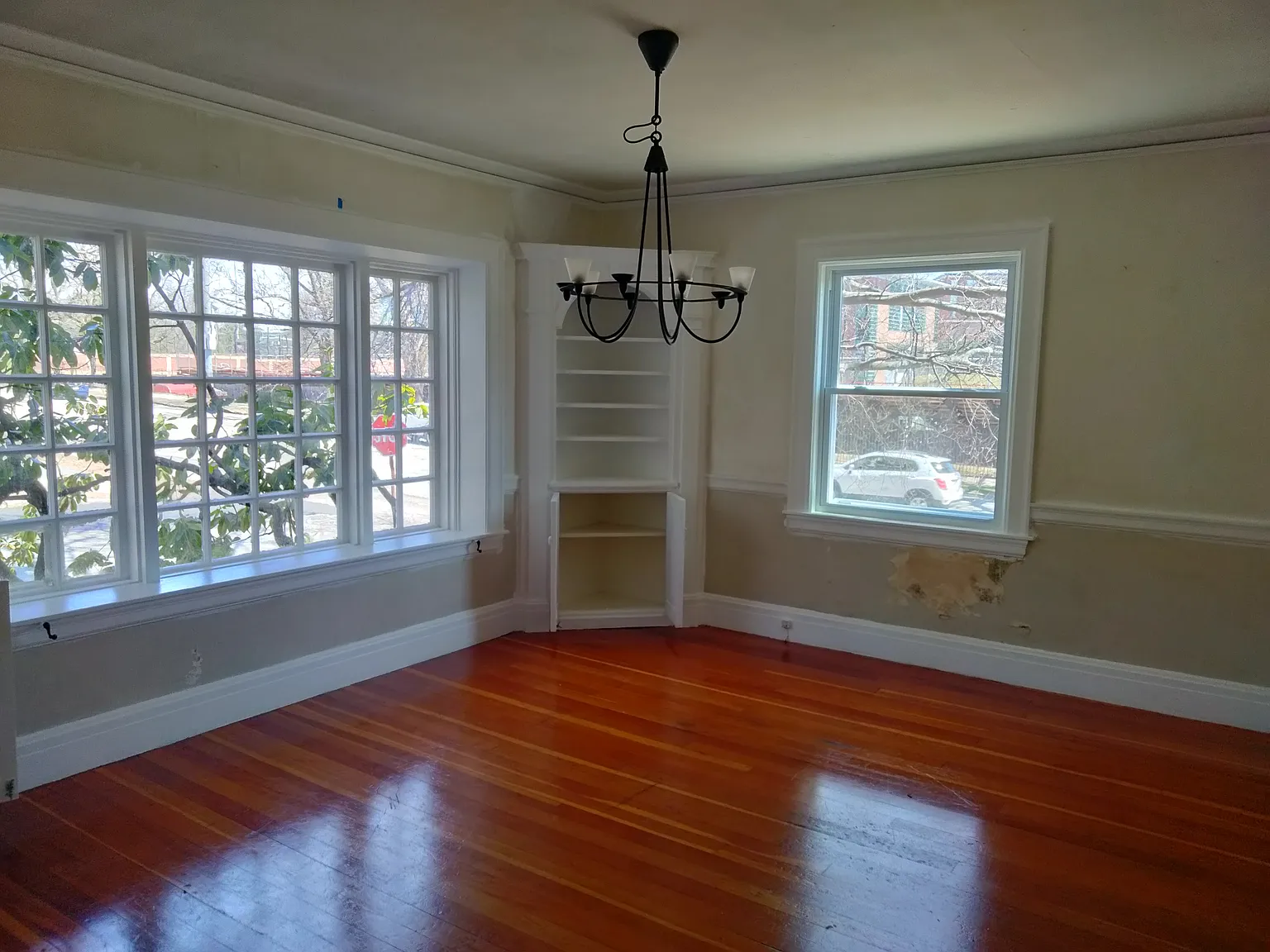 54 Massachusetts Ave — Photo 3