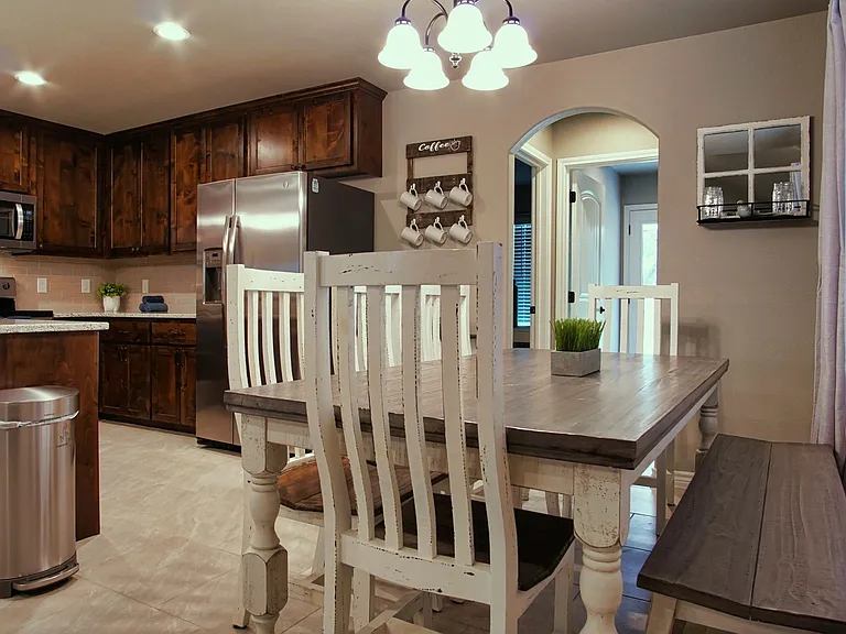 2299 Westview Dr — Photo 29