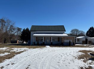 370 N Franklin Rd, Mount Airy, NC 27030