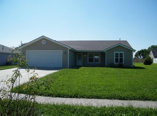 705 Hickory St, Wakefield, KS 67487