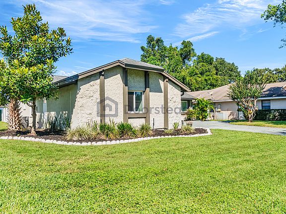 3rd image of 320 N Cypress Way