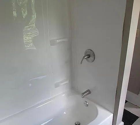 3rd image of 1235 Wilbur Ave #2