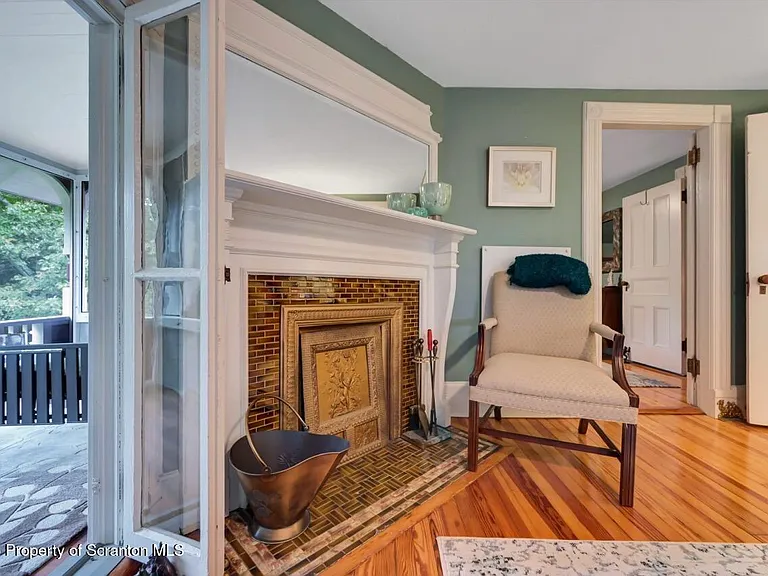 3360 Forest Rd — Photo 50