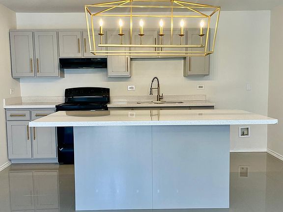 2nd image of 355 Ocean Dr