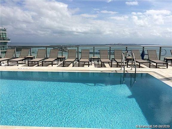 3rd image of 1300 Brickell Bay Dr APT 3905