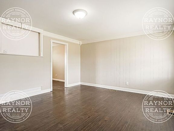 3rd image of 2856 Cornwallis Rd