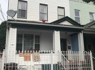 8779 109th St, Richmond Hill, NY 11418