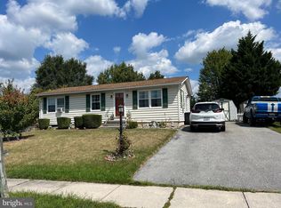 21 Carly Dr, New Oxford, PA 17350