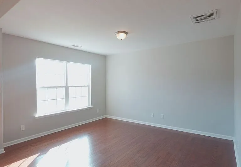 25 Litchfield Dr — Photo 22