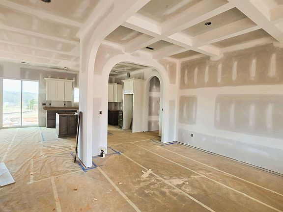 3rd image of 211 Artisan Dr #1