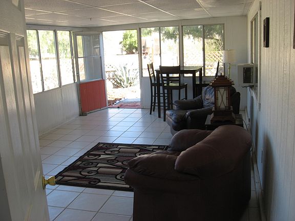 4th image of 20205 Henry Rd