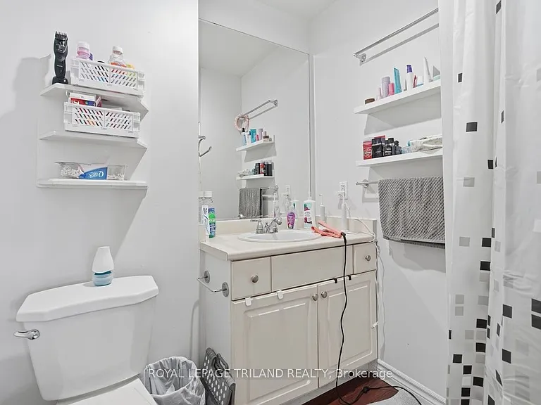 1175 Princess Ave #MAIN — Photo 16