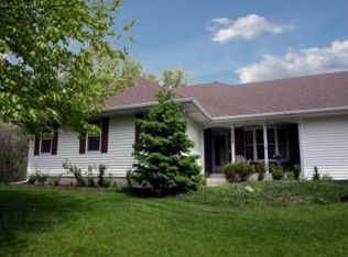 1820 Delaware Ave, West Saint Paul, MN 55118