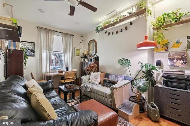 4939 Hazel Ave #1 — Photo 3