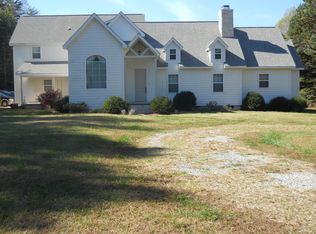 8435 Charlie Stovall Rd, Oxford, NC 27565