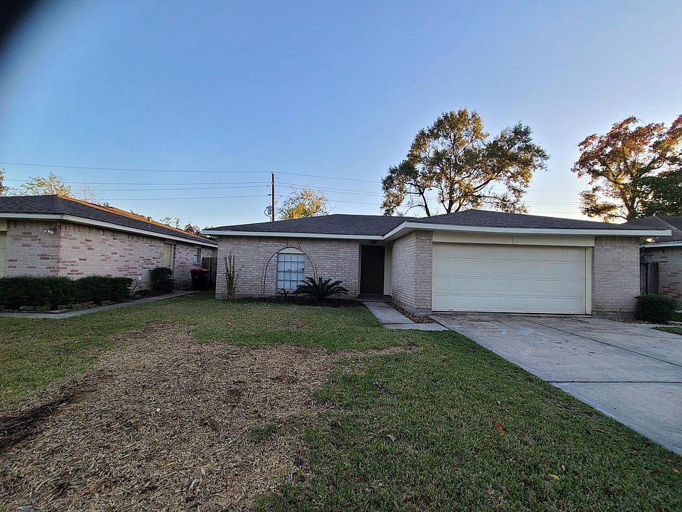 1st image of 9803 Appleridge Dr