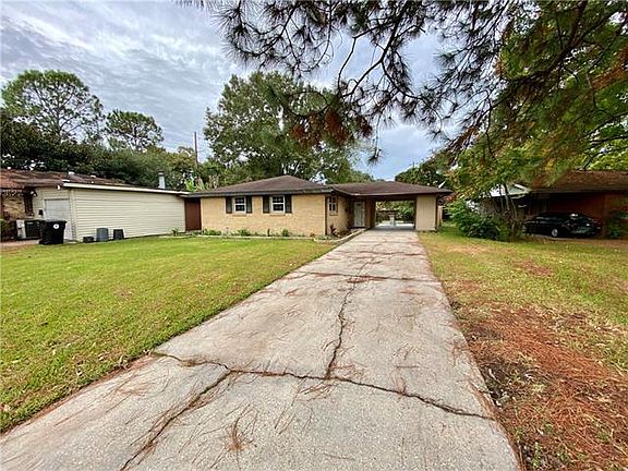 2nd image of 1621 Maura Pl