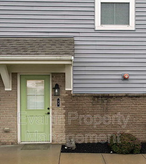 14 Waterhaven Way — Photo 1