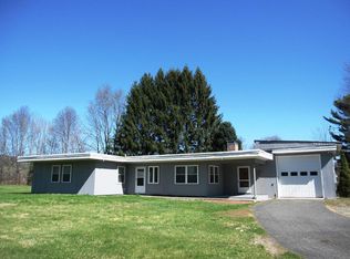 450 Colrain Rd, Greenfield, MA 01301