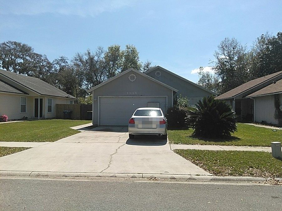 1st image of 1314 Cove Landing Dr