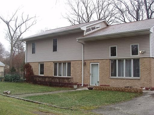 1st image of 536 S Lyman Ave