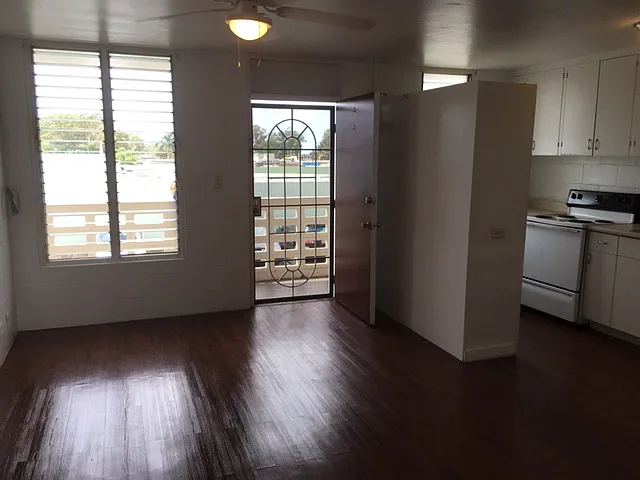 55 Walker Ave #207 — Photo 2