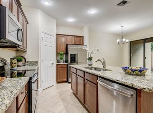 10366 Wellington Parc Dr, Wellington, FL 33449