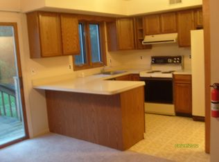 312 Cheyenne Rd, Lafayette, NJ 07848