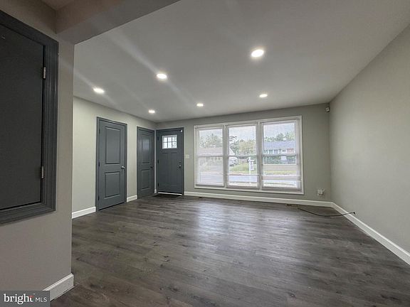 3rd image of 3802 Brownhill Rd