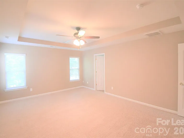 16512 Kettlewell Ln — Photo 25