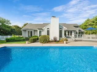 56 Lower Seven Ponds Rd, Water Mill, NY 11976