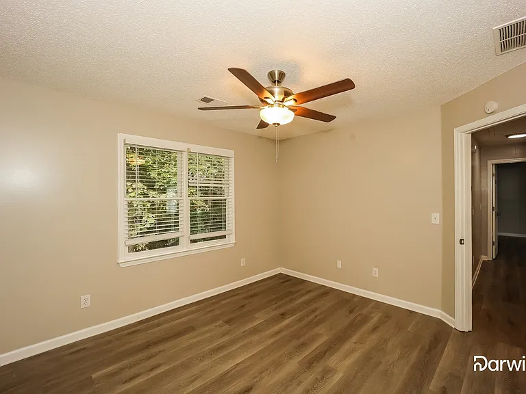 370 Fenbrook Way SW — Photo 12