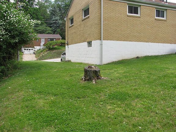 4th image of 5587 Clarene Dr