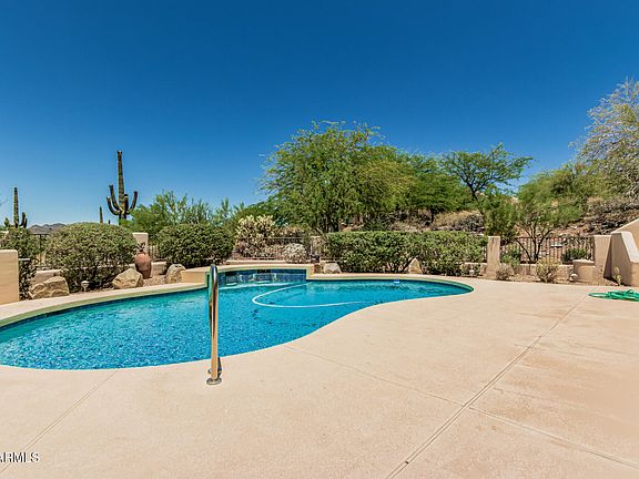 5th image of 6010 E LANGUID Lane