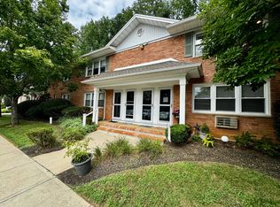 96 East Ave APT 15, Atlantic Highlands, NJ 07716