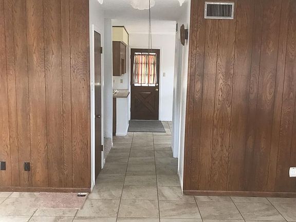 4th image of 1408 Antone Ct