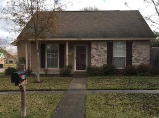 3756 Yosemite Dr N, Baton Rouge, LA 70814