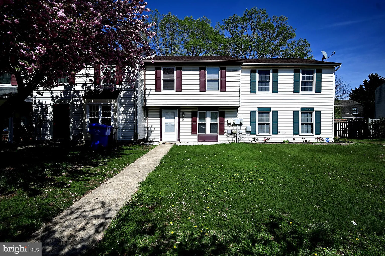 2103 Tanglewood Dr photo 1