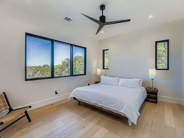 6412 Lantern View Dr — Photo 26