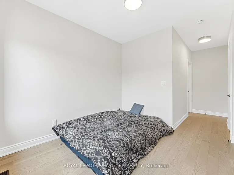 78 Bearberry Rd — Photo 38