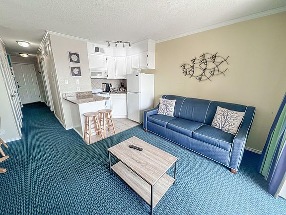2nd image of 6102 Seawall Blvd #337