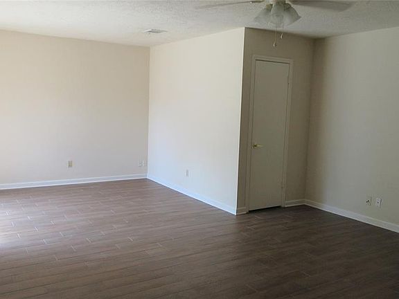 3rd image of 5818 Caldicote St