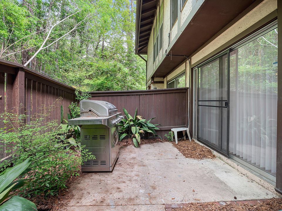 1st image of 308 Westwood Dr