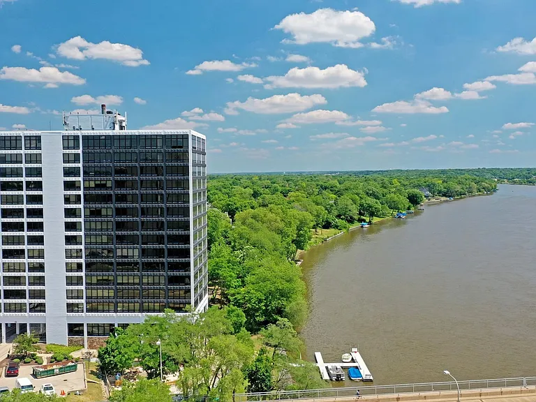 Rock River Tower — Photo 28