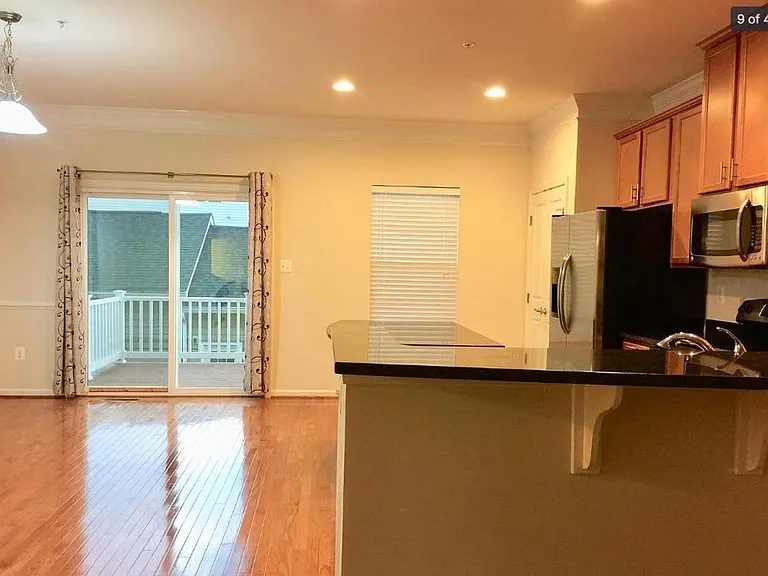 7833 Wormans Mill Rd — Photo 9